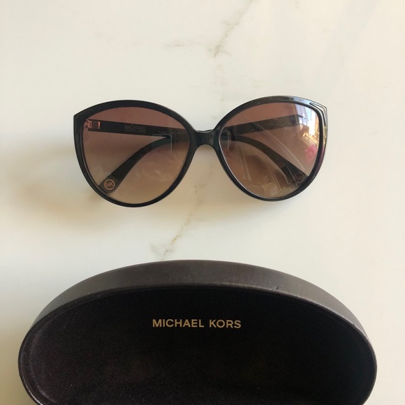 Michael Kors Sunglasses - Picture 13 of 14